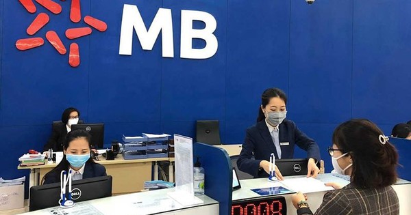 MB tạm dừng sản phẩm đền tiền tới 100 triệu đồng cho khách hàng bị lừa đảo