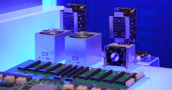 2 máy chủ AI ‘made in Vietnam’ xuất hiện tại sự kiện Diễn đàn kinh tế Việt Nam – Hàn Quốc