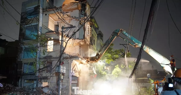 Trắng đêm phá dỡ, giải phóng mặt bằng thi công cầu Trần Hưng Đạo