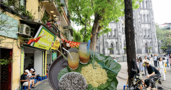 Diện mạo khác lạ của phố trà chanh Nhà thờ Lớn