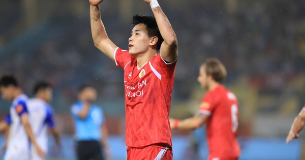 Lần đầu tiên của Đình Bắc