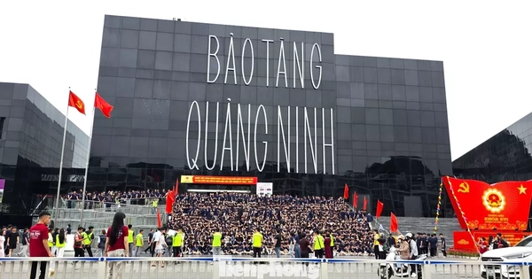 Quảng Ninh thu nghìn tỷ dịp nghỉ Giỗ Tổ