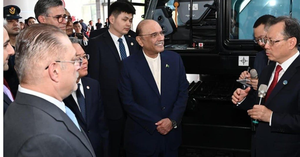 Đến thăm Trung Quốc, lãnh đạo nước láng giềng châu Á trầm trồ trước một chiếc máy đặc biệt, ‘đòi’ đưa lên máy bay đem về nước