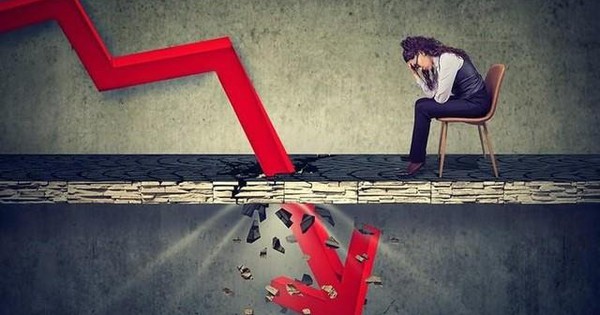 Chuyên gia cảnh báo chứng khoán thường có 2 sóng giảm lớn mỗi năm: Kịch bản cũ sắp lặp lại?