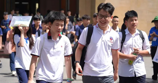 Hà Nội công bố tỷ lệ 'chọi' lớp 10, THPT Yên Hòa cao nhất 1/3,35