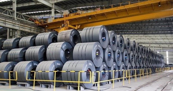 Doanh nghiệp thép lâu đời hơn cả Hòa Phát báo lãi quý 1 tăng sốc 880% vì một lý do