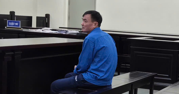 Mất hơn 3,4 tỷ đồng khi nhờ thiếu tướng 'rởm' chạy chức phó giám đốc bệnh viện