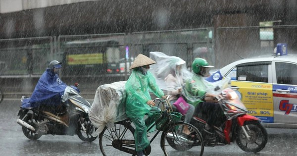 Chiều tối nay miền Bắc có thể mưa đá, dông lốc: Những khu vực nào chịu ảnh hưởng?