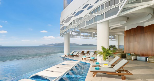 1 địa điểm mới mở ở thành phố biển đẹp nhất Việt Nam: View đẹp vô thực, tối giản nhưng vẫn sang trọng khiến du khách trầm trồ