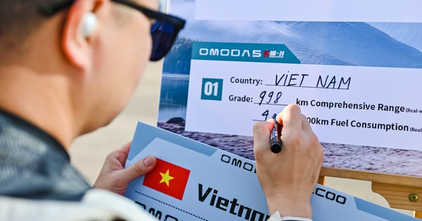 Chạy gần 1.000 km một bình xăng: một mẫu xe hybrid giúp đội Việt Nam vượt 8 quốc gia giành ngôi đầu thử thách quốc tế