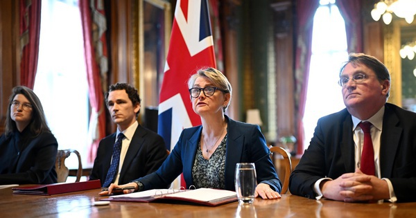 Hé mở giải pháp cho eo biển Hormuz