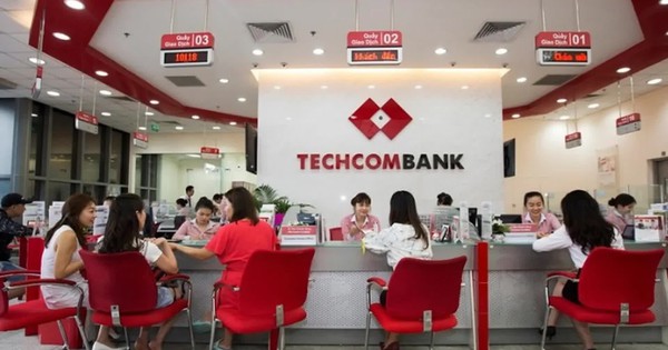 Techcombank công bố tài liệu ĐHĐCĐ năm 2026: Hai kịch bản lợi nhuận, trở thành ngân hàng đầu tiên ứng dụng AI toàn diện