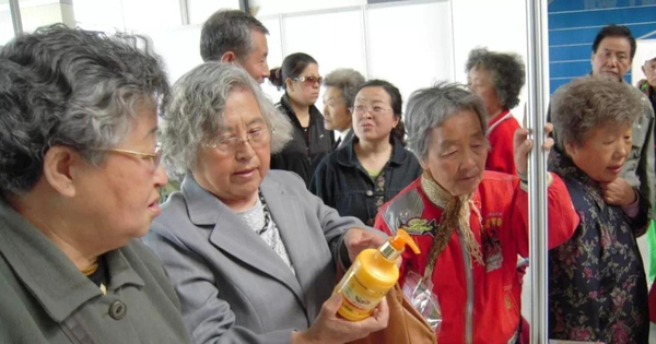 Tuổi 60 có 600 triệu trong tay nhưng chi 200 triệu cho “kéo dài tuổi thọ”: Bài toán tài chính khiến nhiều gia đình tranh cãi