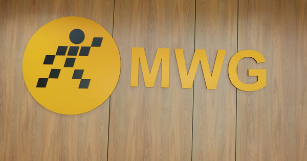 Hàng chục nghìn cổ đông “rời tàu” MWG khi cổ phiếu tăng gần gấp đôi, lợi nhuận lập kỷ lục