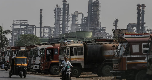 Nga tuyên bố sẵn sàng tăng xuất khẩu dầu, khí đốt cho một nước đang mua hơn 2 triệu thùng dầu/ngày từ Moscow