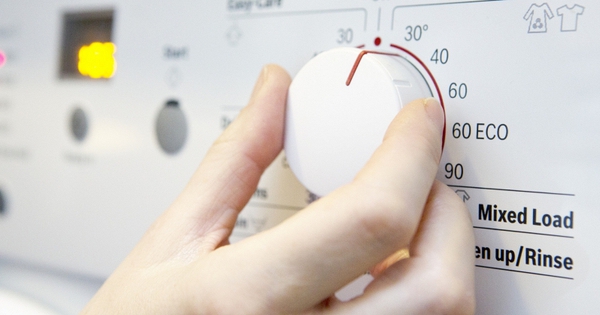 Một nút bấm trên máy giặt khiến tiền điện tăng đáng kể: Nhiều người dùng không hề hay biết