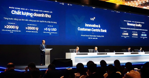 Chứng khoán bùng nổ, ngân hàng đầu tiên chốt chia cổ tức bằng tiền mặt năm 2026