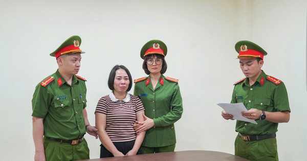 Chân dung Hiệu trưởng Trần Thu Đông và kế toán Hoàng Thị Xuân Hòa vừa bị bắt giam, khám xét khẩn cấp