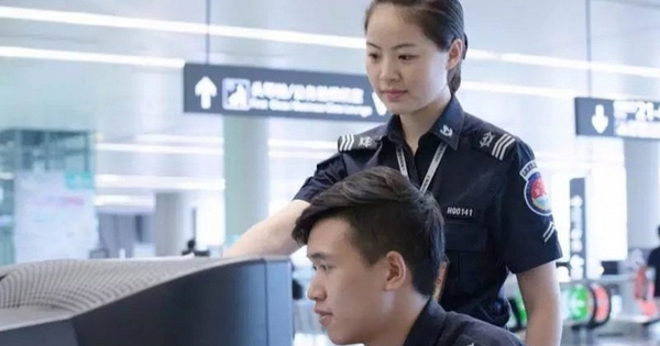 Phát hiện nhiều người chi 158 triệu để “chạy” công việc trực tàu lương 9 triệu, trực đêm liên tục: Cảnh sát vào cuộc