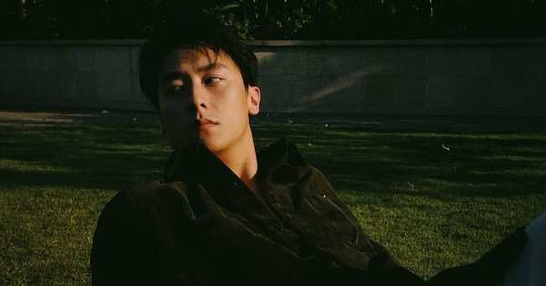 Showbiz Việt có mỹ nam đẹp hơn hoa nhưng mất tích bí ẩn, cả sự nghiệp chỉ đúng 1 bản hit vẫn nổi tiếng