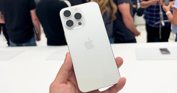 Chiếc iPhone cũ đáng mua nhất 
năm 2026