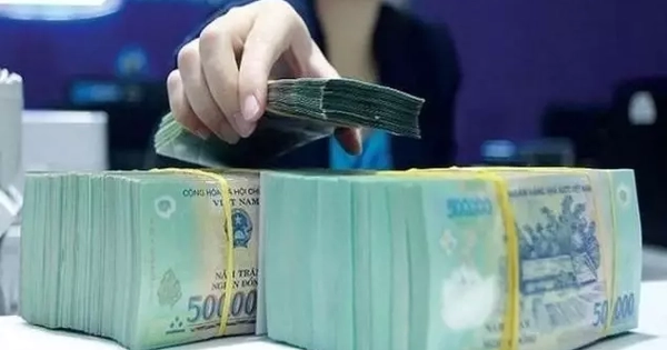Sau nghỉ lễ, cổ đông nhiều doanh nghiệp 'rủng rỉnh' cổ tức tiền mặt