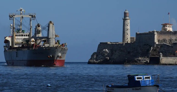 Cuba 'nhận quà' từ Trung Quốc
