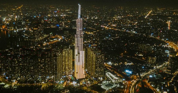 Thị trường bất động sản hàng hiệu Việt Nam: “cuộc đua không cân sức”