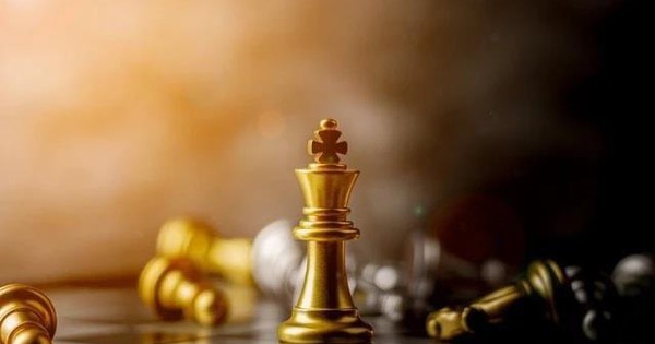 Soi định giá cổ phiếu ngân hàng khi 