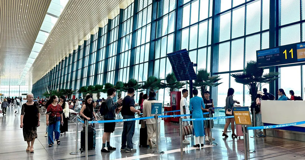 Hành khách tại sân bay Tân Sơn Nhất tăng gần 24% ngày cuối kỳ nghỉ lễ