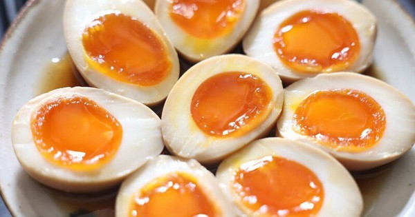 Người đàn ông 35 tuổi ăn 50 quả trứng lòng đào trong nửa tháng để kiểm soát cân nặng: Bác sĩ cảnh báo!