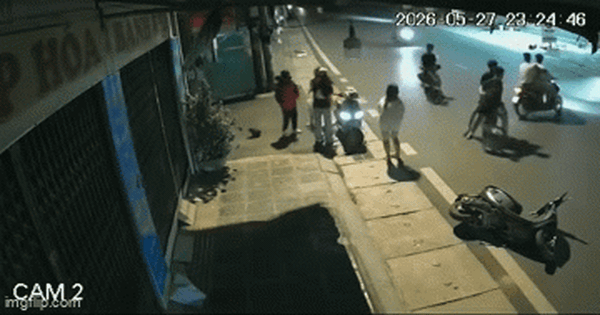 Rùng mình clip cô gái bị hành hung, vụt mũ bảo hiểm vào đầu giữa đêm ở Bắc Ninh, thái độ của nhóm thanh niên gây bức xúc