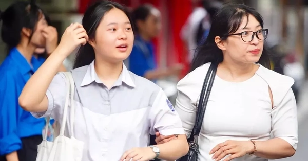 Đề thi Ngữ văn lớp 10 Hà Nội, 'không khó', gợi ý giải đề