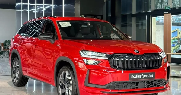 SUV đối thủ của Ford Everest tăng giá tại Việt Nam