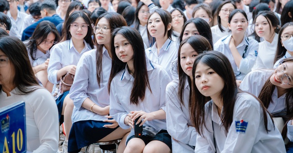 Ngôn ngữ Trung, Ngôn ngữ Nhật và Ngôn ngữ Hàn, ngành nào dễ xin việc hơn?