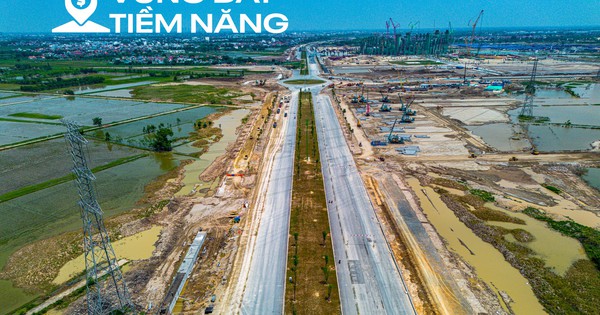 Toàn cảnh đại lộ rộng gần gấp 3 lần đường băng sân bay, chạy xuyên siêu dự án 925.000 tỷ đồng, kết nối trực tiếp tới sân vận động 135.000 chỗ lớn nhất thế giới của Vingroup