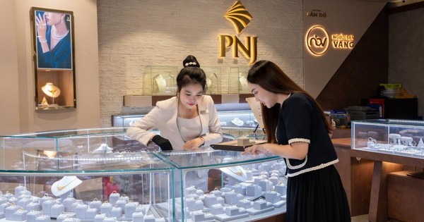 PNJ báo lỗ trong 2 tháng đầu quý 3/2026, hàng chục triệu cổ phiếu dư bán giá sàn