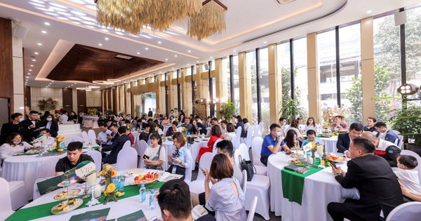 Him Lam Vạn Phúc: Sôi động giao dịch tại sự kiện bán hàng tháng 4