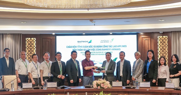 Lãnh đạo Bamboo Airways và Lao Airlines gặp gỡ, thảo luận hợp tác