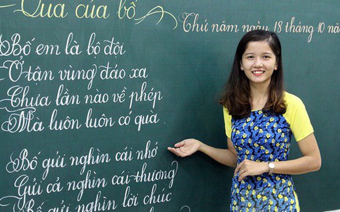 Gặp 18 cô giáo Quảng Trị viết chữ đẹp như vẽ tranh vừa gây sốt MXH ...