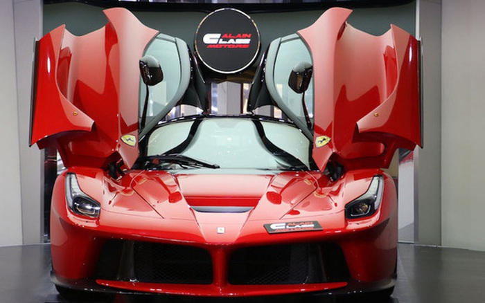 Lá»™ diện thá»i gian Ferrari LaFerrari đầu tiên vá» Việt Nam gia nháºp bá»™ sưu táºp siêu xe khá»§ng cá»§a nữ doanh nhân 9x