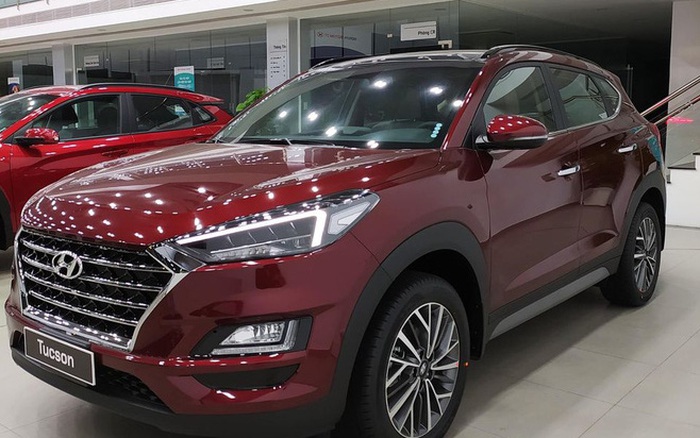  Hyundai Tucson redujo el precio en casi un millón de dong en el concesionario El precio más bajo de la historia, el movimiento para despejar el almacén para dar la bienvenida a la nueva versión