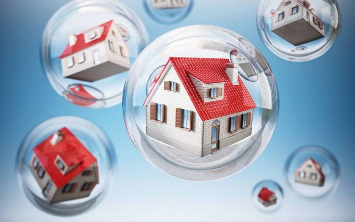 Hơn 10 năm trước, bong bóng bất động sản từng xuất hiện và vỡ như thế nào?