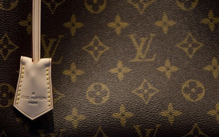 Chất liệu da của túi xách Louis Vuitton  Nhận biết các loại da của hãng