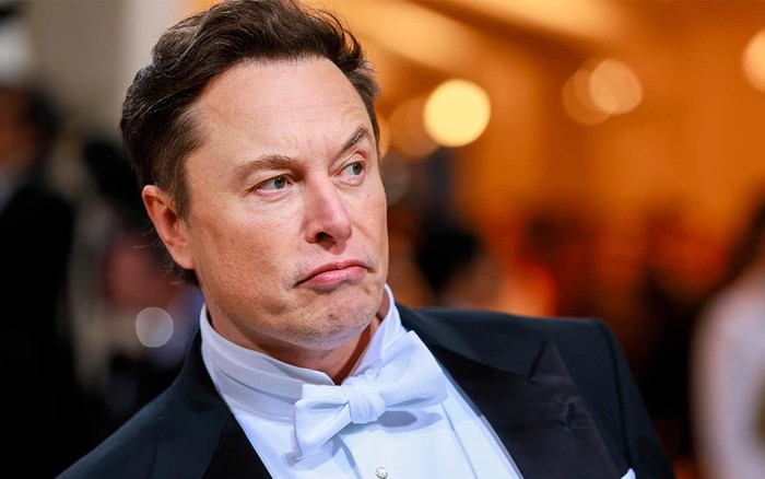 El multimillonario con una "mente loca" Elon Musk, con franqueza: Los ricos siguen siendo ricos mientras los pobres luchan porque olvidan una COSA que ayudará a cambiar su destino.