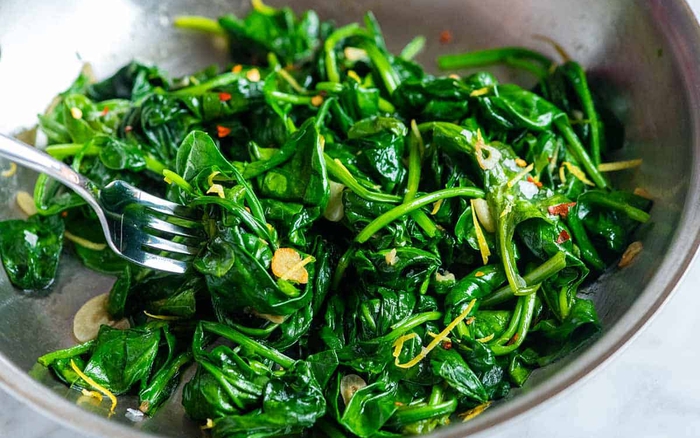 Loại rau nhiều sắt hơn thịt bò, là "vũ khí" ngừa ung thư: Cực dễ trồng, phát  triển tốt bất chấp thời tiết