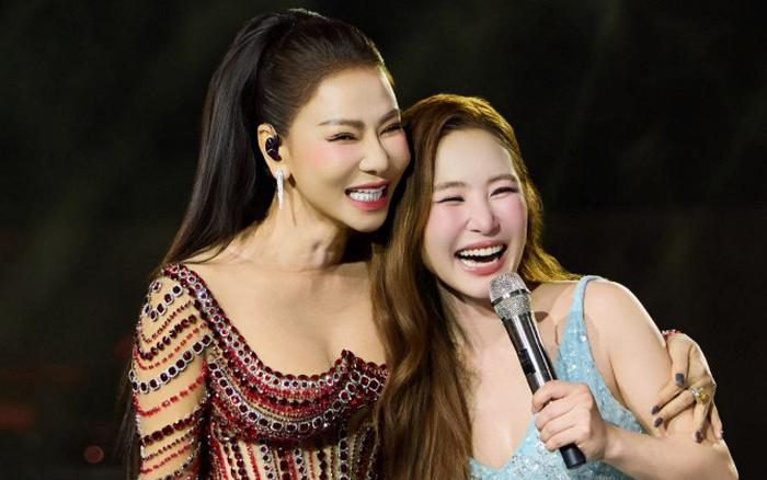Sau 14 năm, Thu Minh xuất hiện trong concert lớn nhất sự nghiệp Hương Tràm: “Suốt từng ấy năm, chị chưa từng nhìn em khác đi”