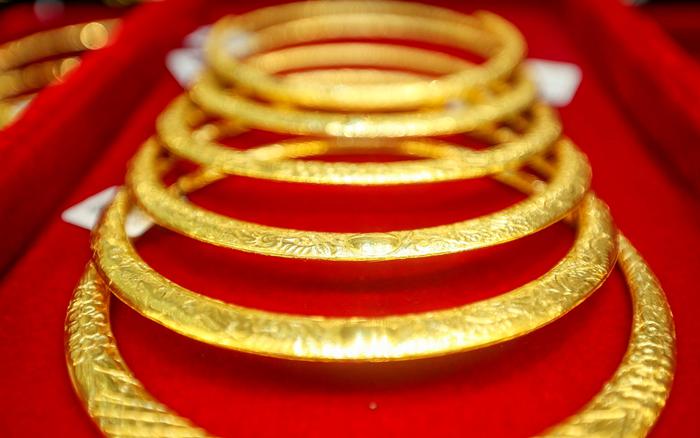 Giá vàng bạc 3/8 tăng vọt: SJC, Phú Quý, Bảo Tín Mạnh Hải thế nào?