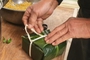 Bánh chưng chua, nhớt vỏ, xử lý sao cho an toàn sức khỏe, bác sĩ chia sẻ