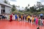 Gia đình ở Thái Bình có 120 người, Tết về đông đủ, nhìn dàn cháu xếp hàng nhận lì xì mà choáng